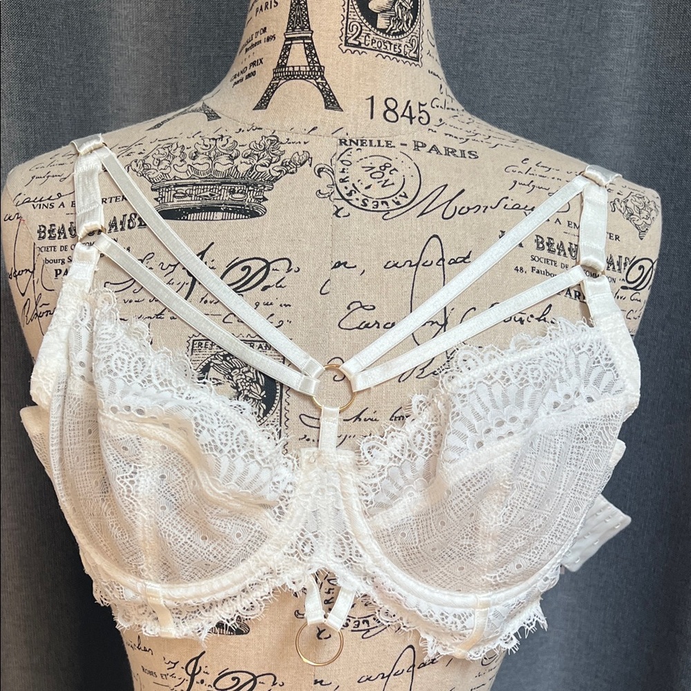 ASOS White Lace Strappy Bra NWOT